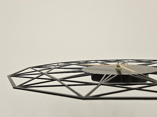 Metal elegance clock