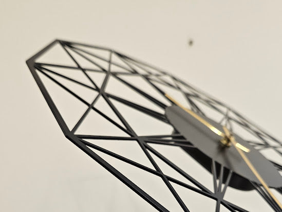 Metal elegance clock