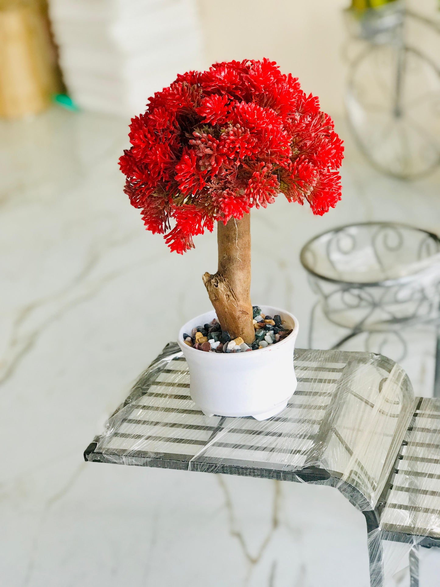 Mini vibrant tree