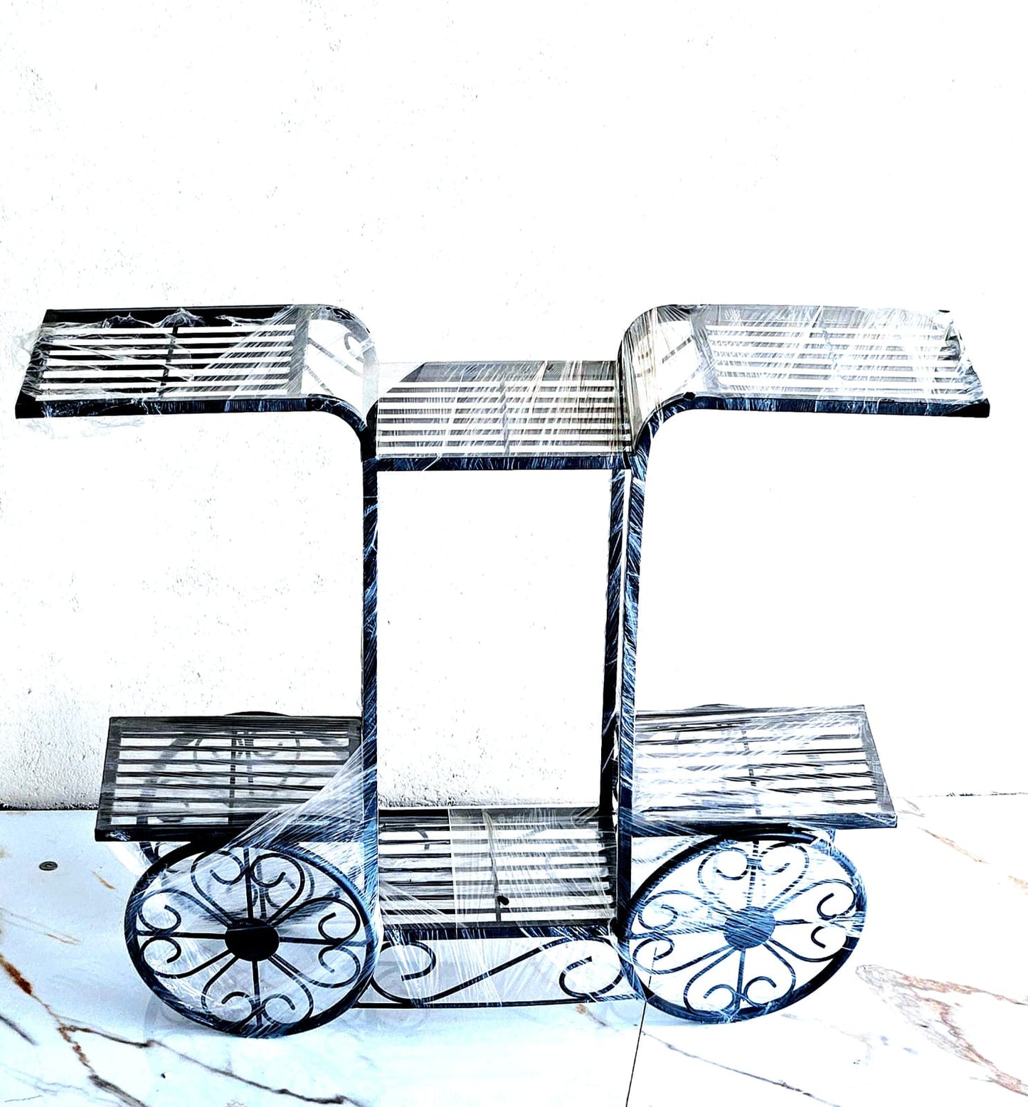 Metal Planter Holder